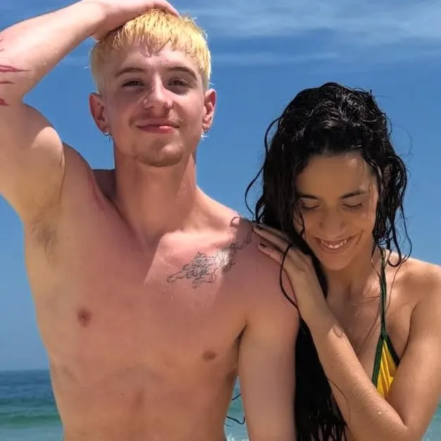 Juliano Floss revela desejo de ser pai com Marina Sena, mas cantora descarta planos no momento