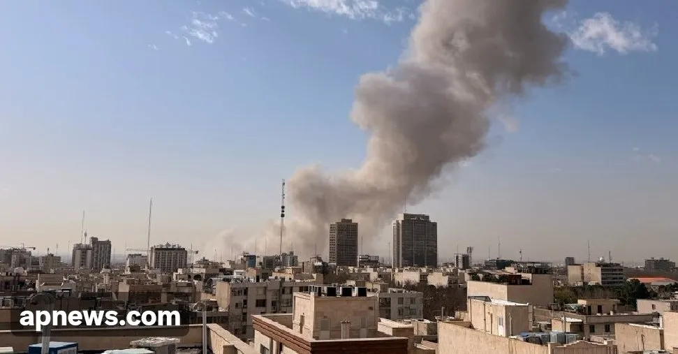 EUA e Israel Bombardeiam o Centro de Teerã e Elevam Tensão Global